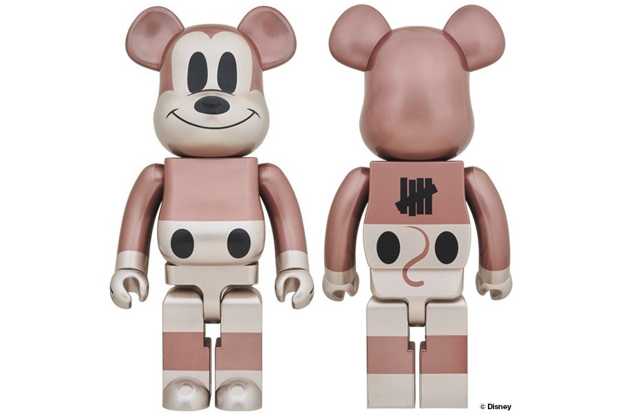 その他 MEDICOM TOY - BE@RBRICK MICKEY MOUSE (B&amp;W Ver.) 1000% READYMADE x Medicom Toy Mickey Mouse BE@RBRICK 1000% | Hypebeast
