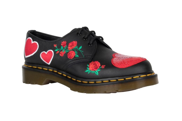 heart dr martens