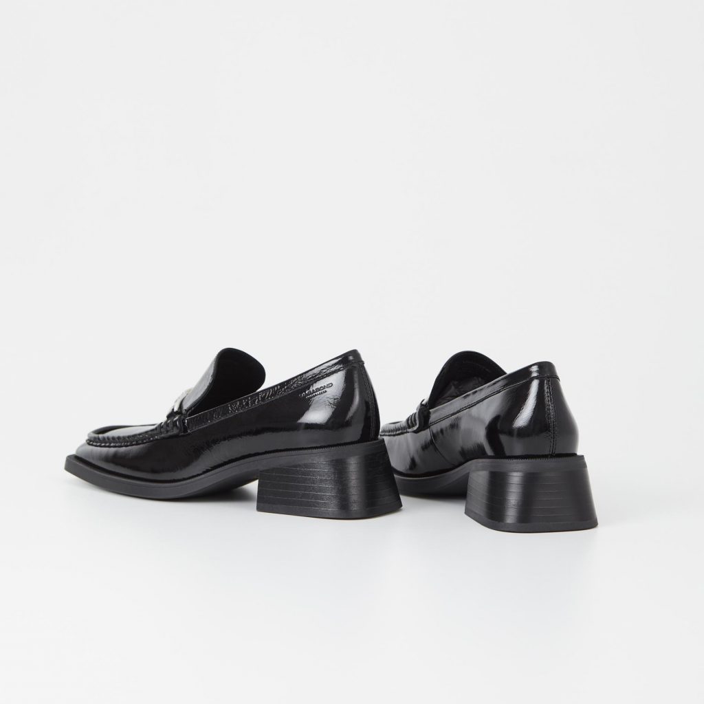 Vagabond Blanca Loafer