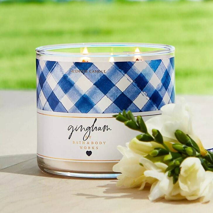 Bath and Body Works Popular Products: Gingham 3-Wick Candle