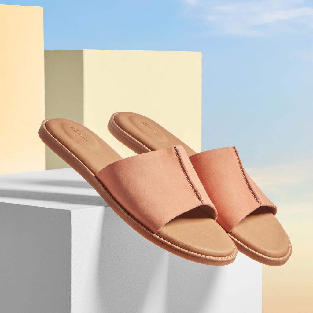 Clarks Karsea Mule Women's Slip-On Sandals