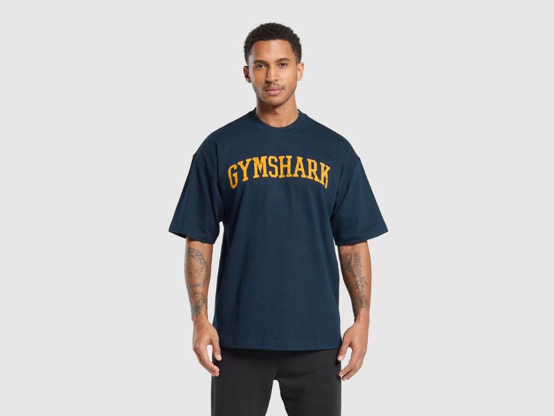 Recommended item:COLLEGIATE T-SHIRT